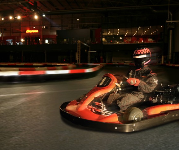 Things to do in England Manchester, United Kingdom - Daytona Raceway, Manchester - YourDaysOut - Photo 2